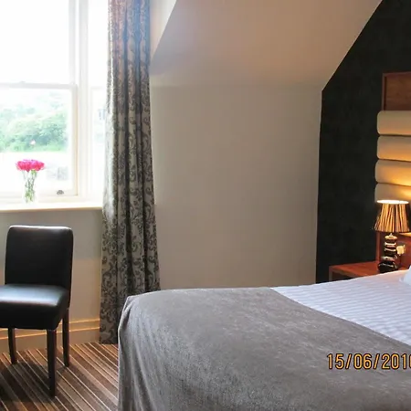 Country 3* Westport