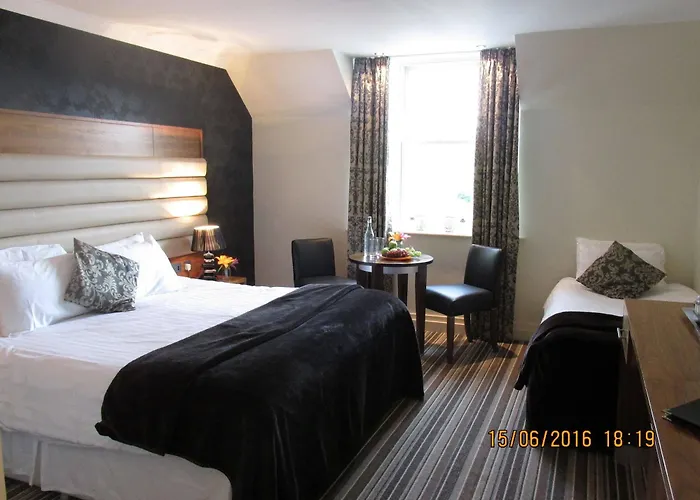 Country Hotel Westport