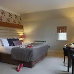 Country Hotel